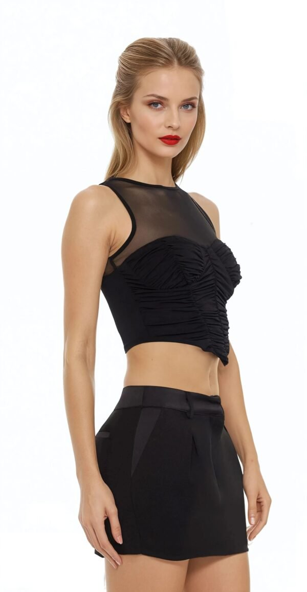 0131015701#Color_BLACK
